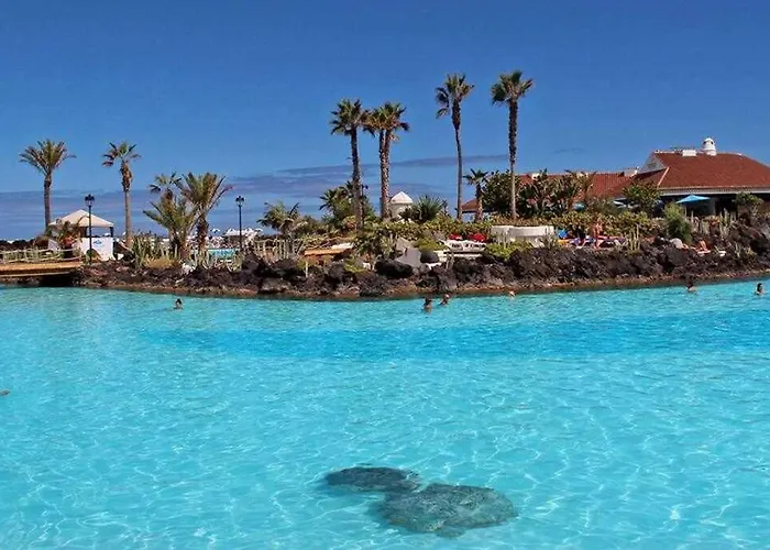 SUNNY ISLAND LAGO MARTIANEz 1